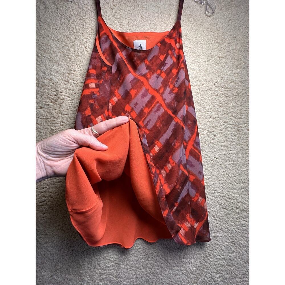 CABI Tank Top Shell Sz M Red Printed Layering‎ Adjustable Career Business Casual - Picture 4 of 16